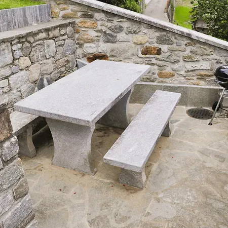 Casa Loro, - Di 公寓 Stazzona