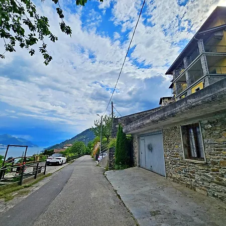 Casa Loro, - Lago Di Como *